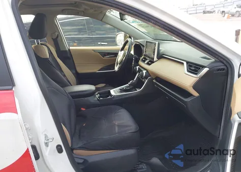 2021 Toyota Rav4 Hybrid Xle from USA, damaged, VIN JTMRWRFV6MD118226